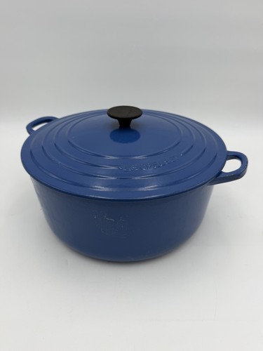 Creuset round dutch oven - le,