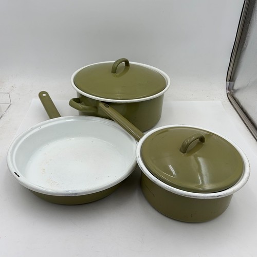 Vtg set mcm green enamel - vtg, of
