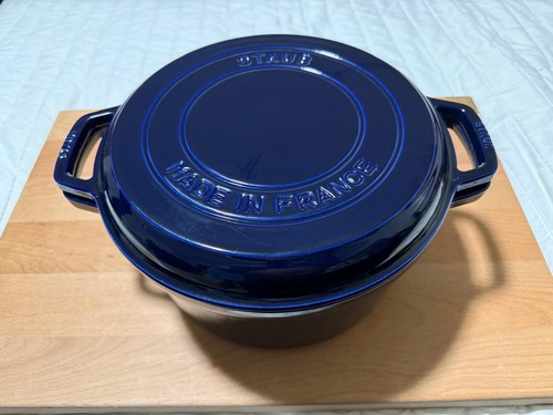 Staud cast iron round - 7, qt,